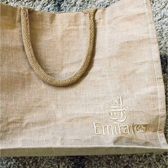 Emirates Airlines Tan Burlap Travel Tote Bag - Picture 1 of 5